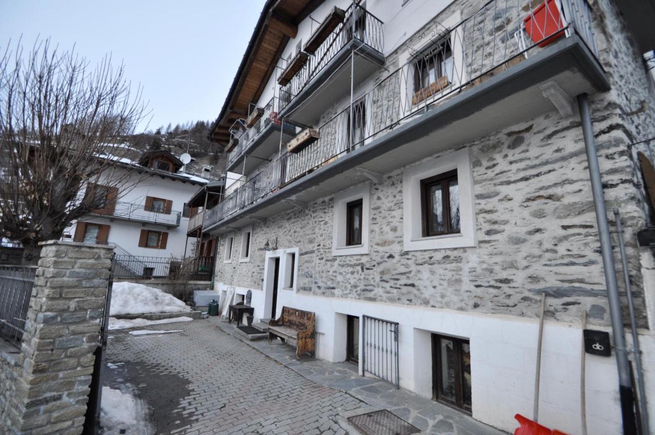 Magnifica Tavernetta Di La Thuile Exterior foto